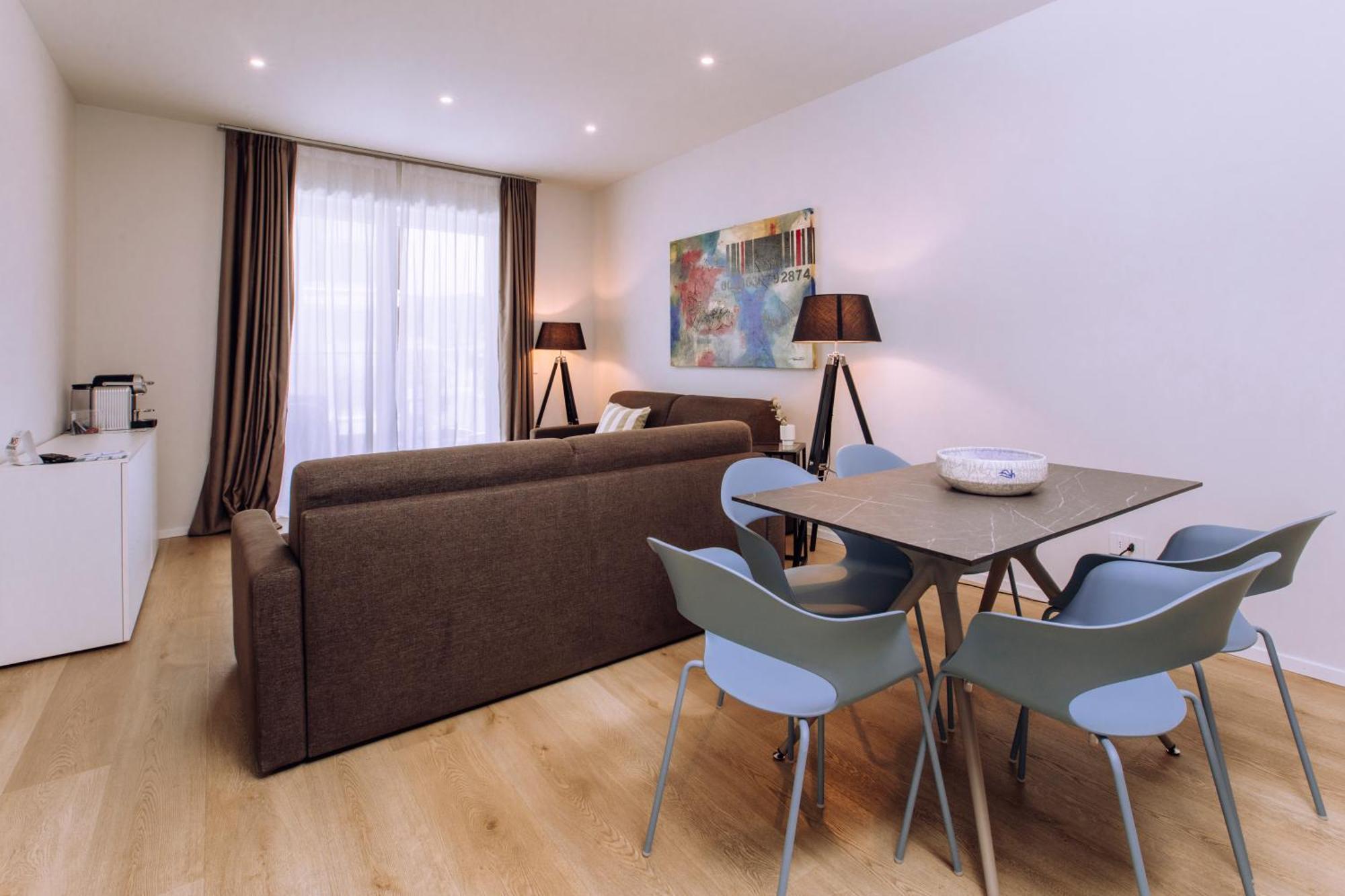 Ah Porticcioli Boutique Apartments San Felice del Benaco Eksteriør billede